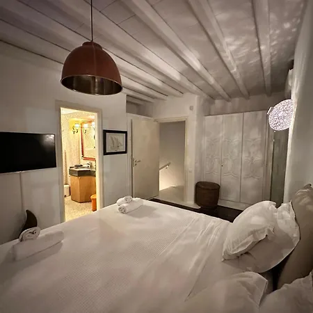 Grace * Mykonos Town